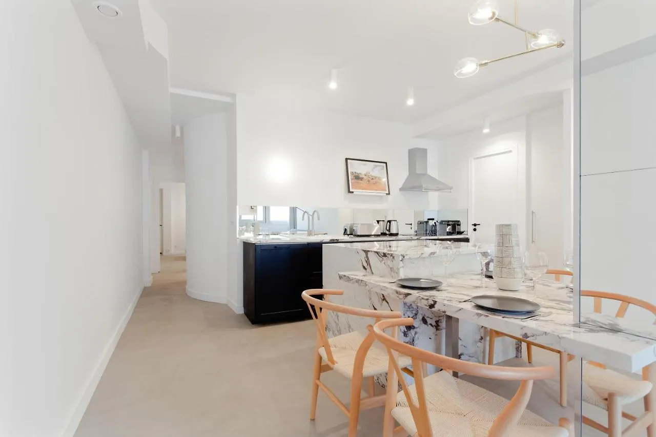 Apartment Paris Grenelle Suite Champs De Mars France