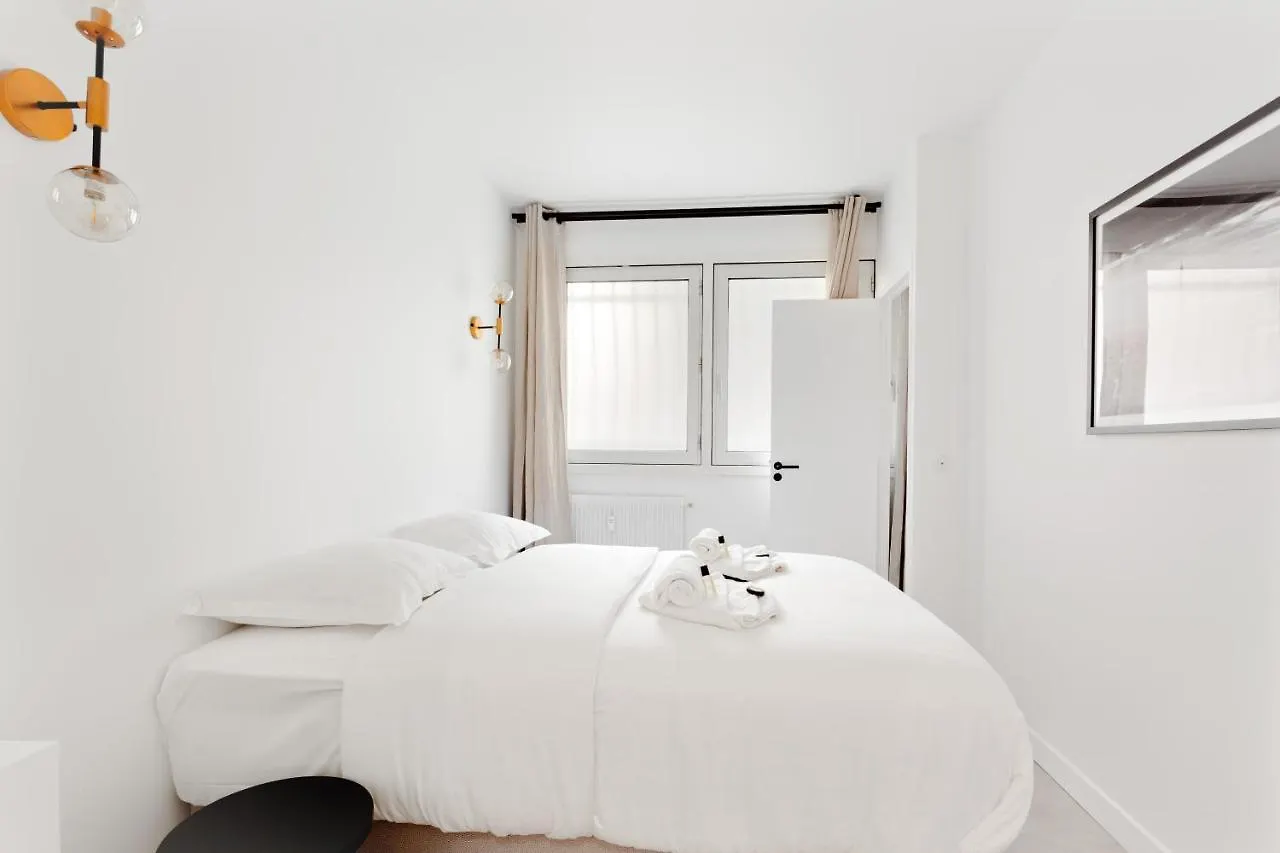 Paris Grenelle Suite Champs De Mars France